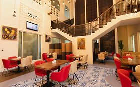 Central Inn Souq Waqif Doha 4*